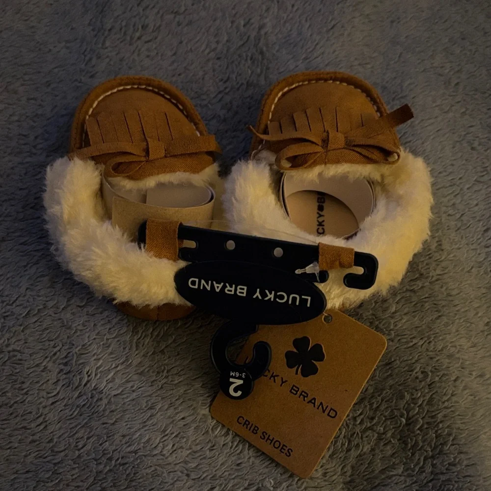 Lucky Brand Brown Kids Moccasins with Cream Lining